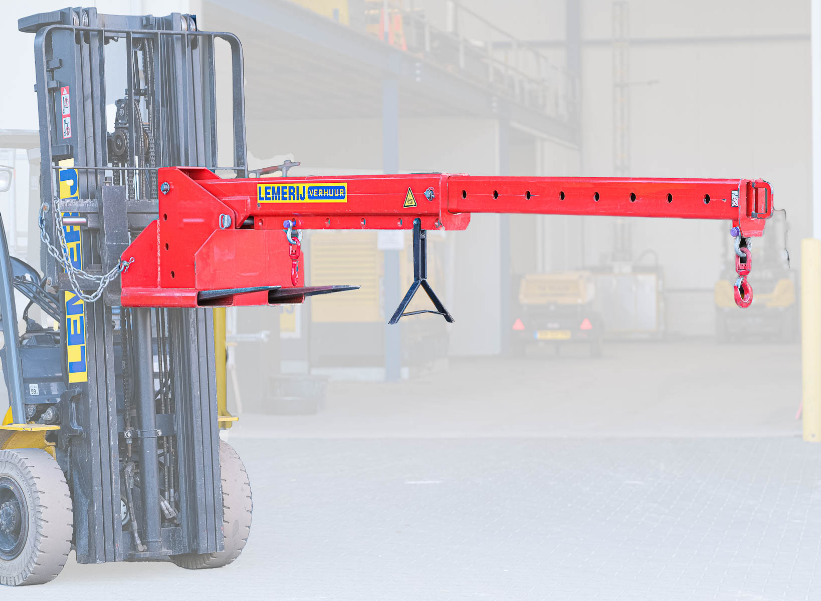 Heftruck  LPG ; hefcapaciteit 3,5 ton ; hefhoogte 4,7 m