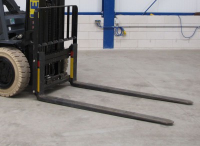 Heftrucklepels 1,8 m ; voor heftruck van 2,5 t/m 4 ton